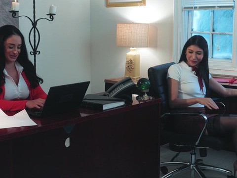 TubeWish presents: Big butt boss spreads legs to ride her coworker on the bed